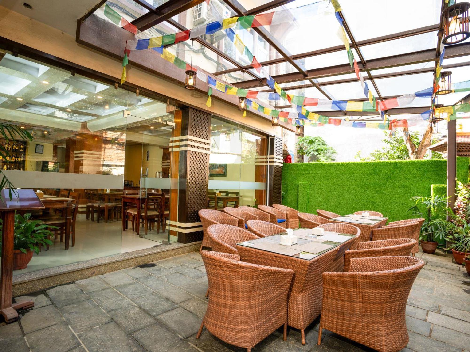 Devo Boutique Hotel กาฐมาณฑุ ภายนอก รูปภาพ